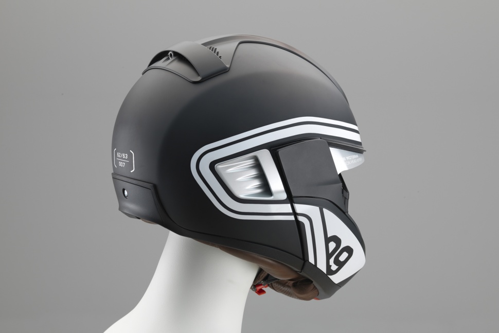 nuevo casco futurista de bmw helmet 03