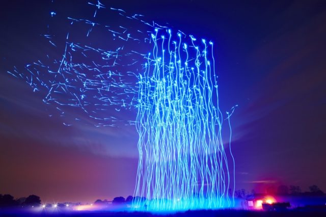 Rompe récord Guinness Intel con Espectáculo de luces con drones