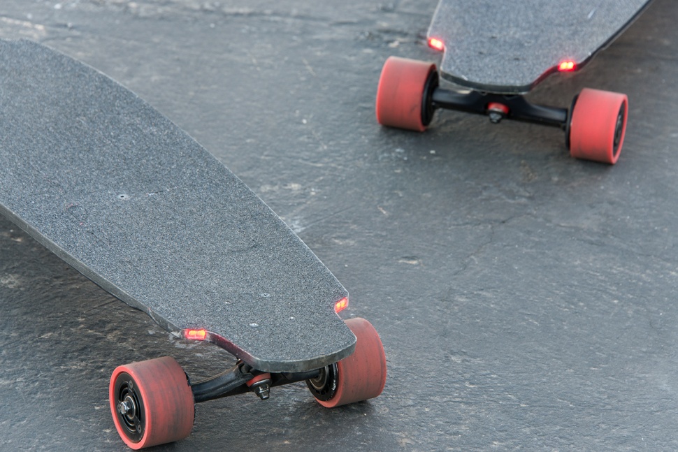 patineta electrica m1 inboard electric skateboard ride 8 970x647 c