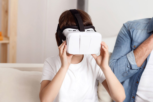 disney realidad virtual premios ask an expert vr safe for kids 0001 alt 640x0
