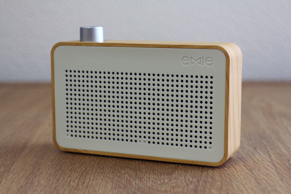 radio emie altavoz retro bluetooth speaker 0001 970x647 c