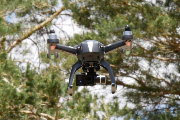 nuevo dron flypro con smartwatch xeagle04 720x480 c