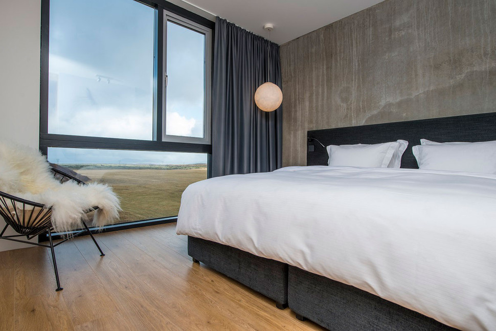 dormir junto a un volcan es posible en este hotel de islandia ion adventure 001 970x647 c