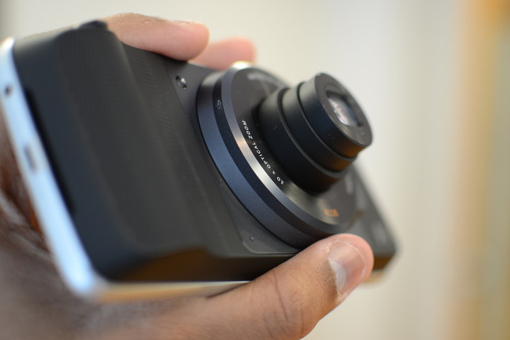 llega moto z play hasselblad droid and mod hands on 2 720x480 c
