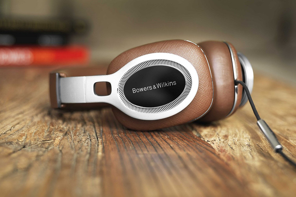 bowers and wilkins lanza auriculares para audifilos p9 signature 3 970x647 c