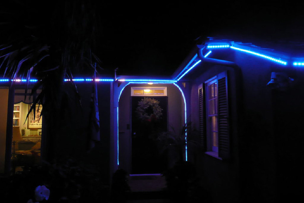 Así he añadido luces LED en varias zonas de mi casa sin cables ni complejas  instalaciones