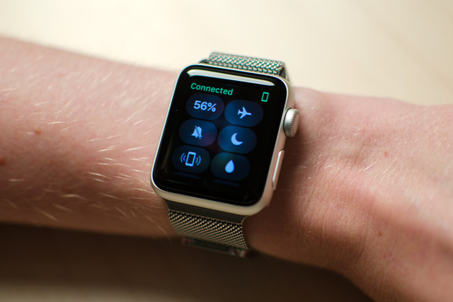 el proximo apple watch podria ser circular series 2 0031 640x0