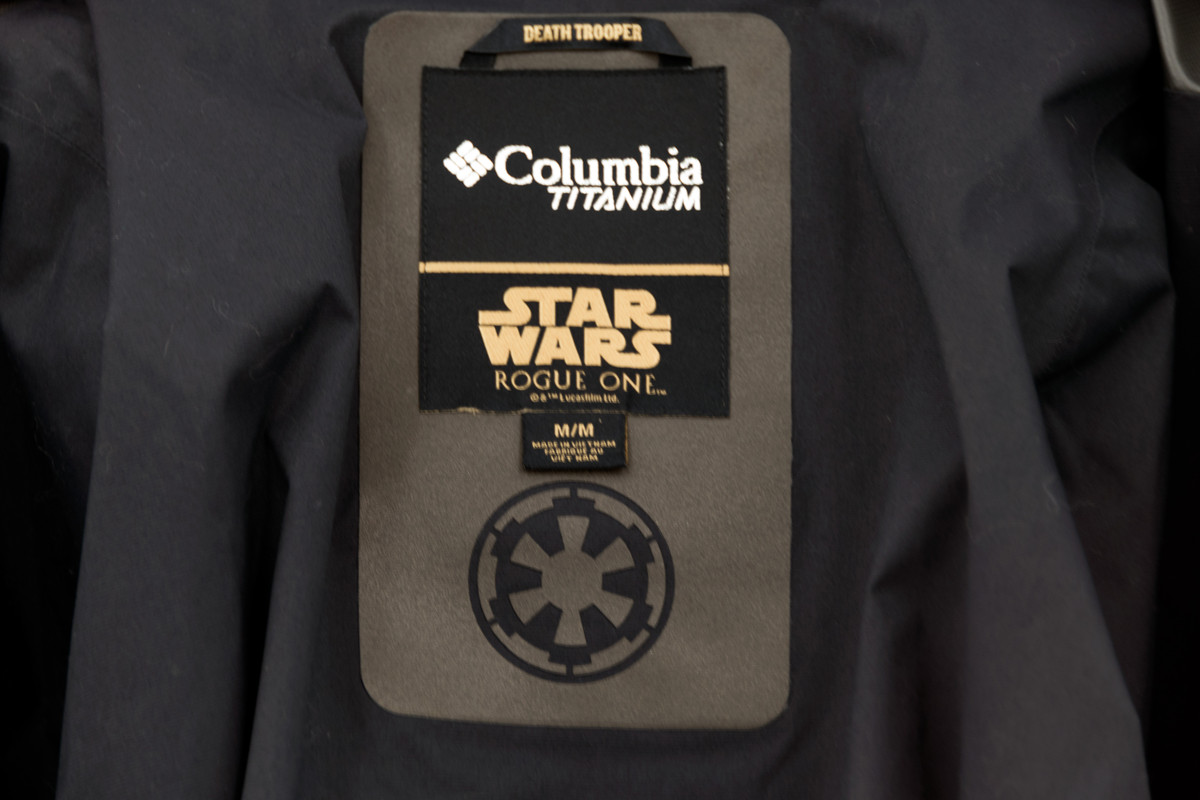las nuevas chaquetas de star wars columbia starwars jkts label1 1200x800 c