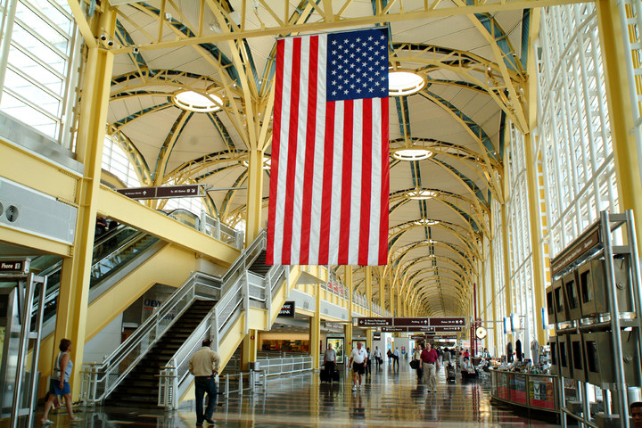 los 10 mejores aeropuertos reagan national hall 720x480 c