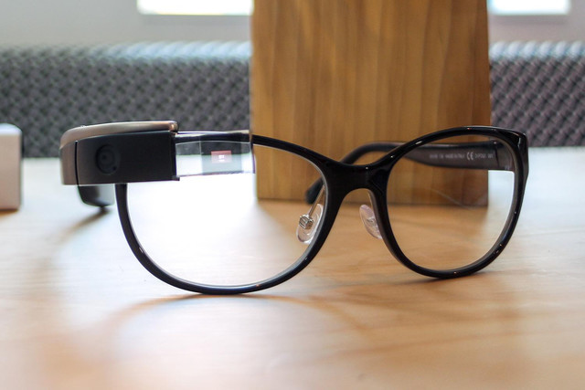 nuevo vestible apple gafas inteligentes google glass diane von furstenberg 14 640x0