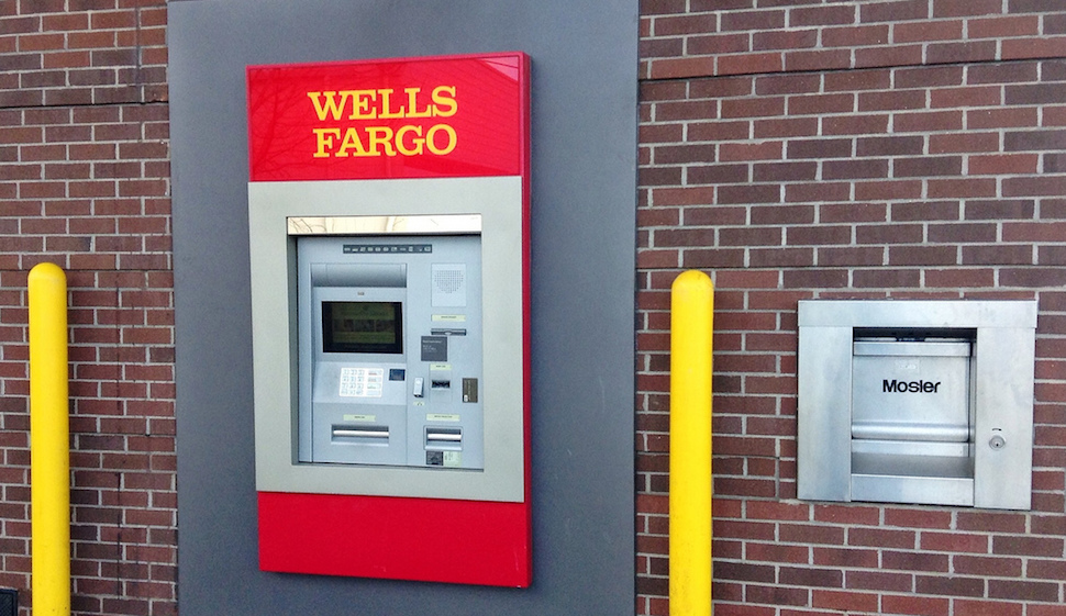 Wells Fargo permitir acceso a sus cajeros a trav s del celular