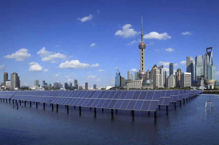 china mayor productor energia solar 2 shanghai panels