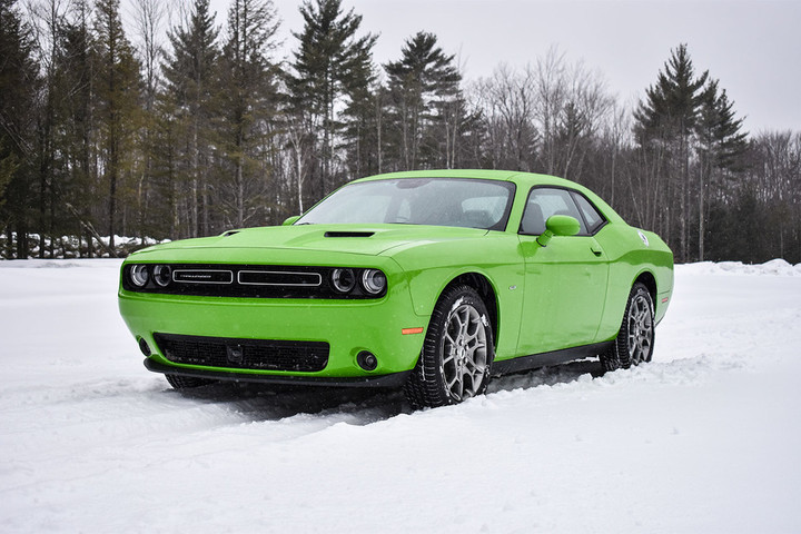 challenger gt awd 2017 dodge front angle 2 970x647 c 720x480