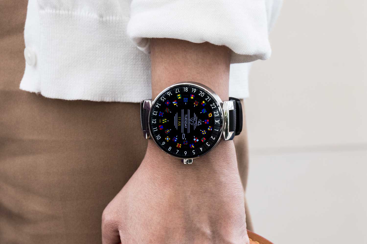 Reloj Louis Vuitton para caballero en acero inoxidable correa piel