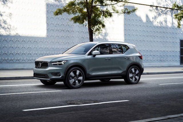 care by volvo compra autos rsz 213085 new xc40 exterior cropped 640x0