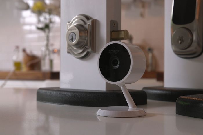 Amazon cloud cam and key