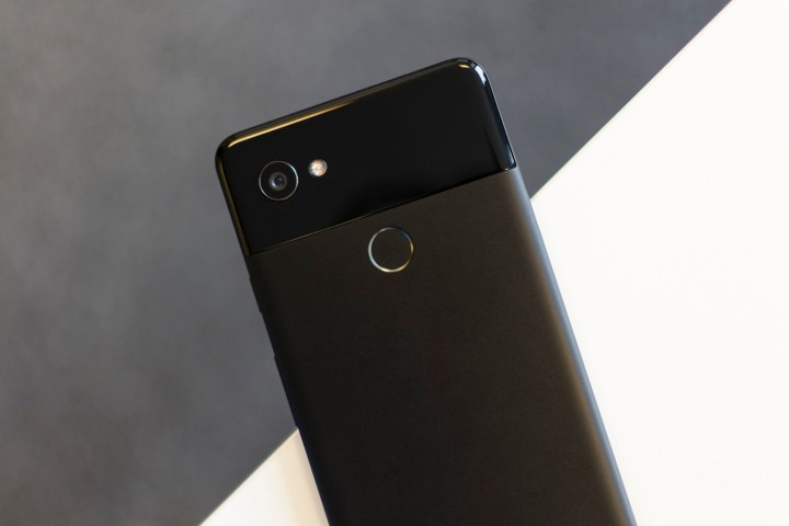 actualizacion android oreo chip pixel 2 back panel