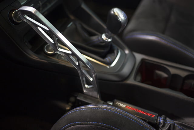 ford incorpora drift stick performance 640x0