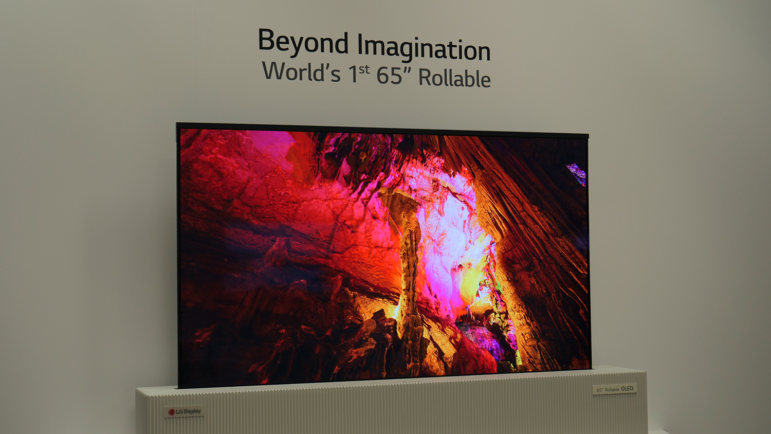 LG OLED Rollable TV