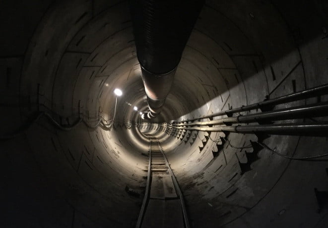 boring company hyperloop tunnel