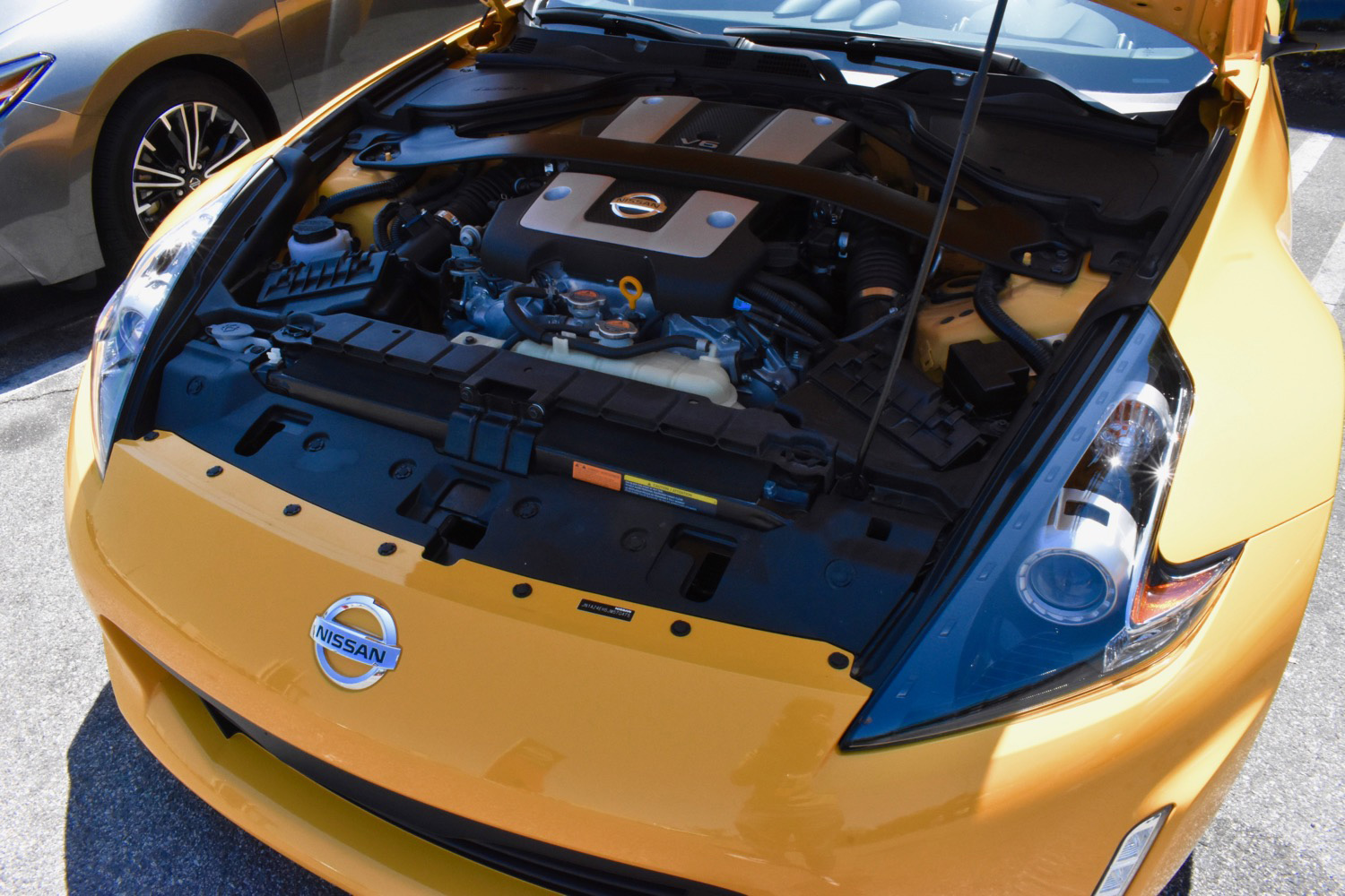 nissan 370z 2018 prueba 37oz engine 720x720