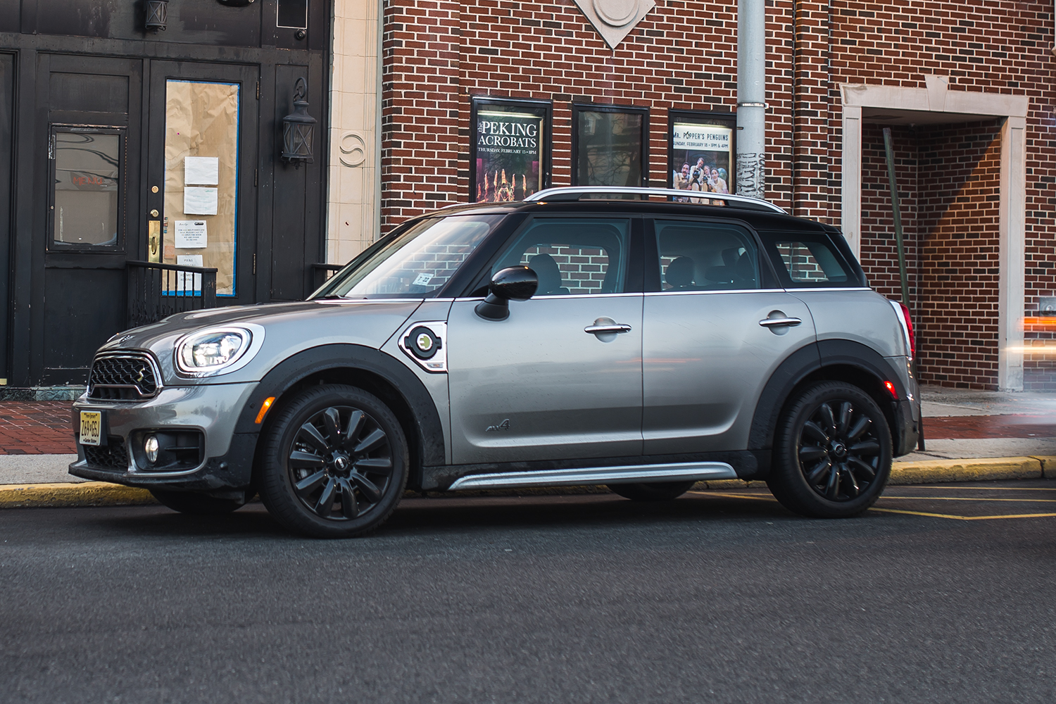 mini countryman se all4 enchufable 2018 e s plug in hybrid review 2 720x720