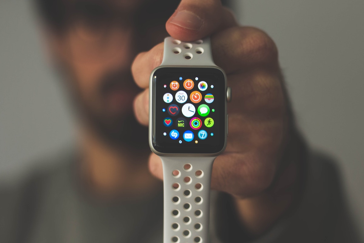 Cinco correas para Apple Watch Series 8 y SE (2022) con las que vestir el  reloj para cualquier ocasión