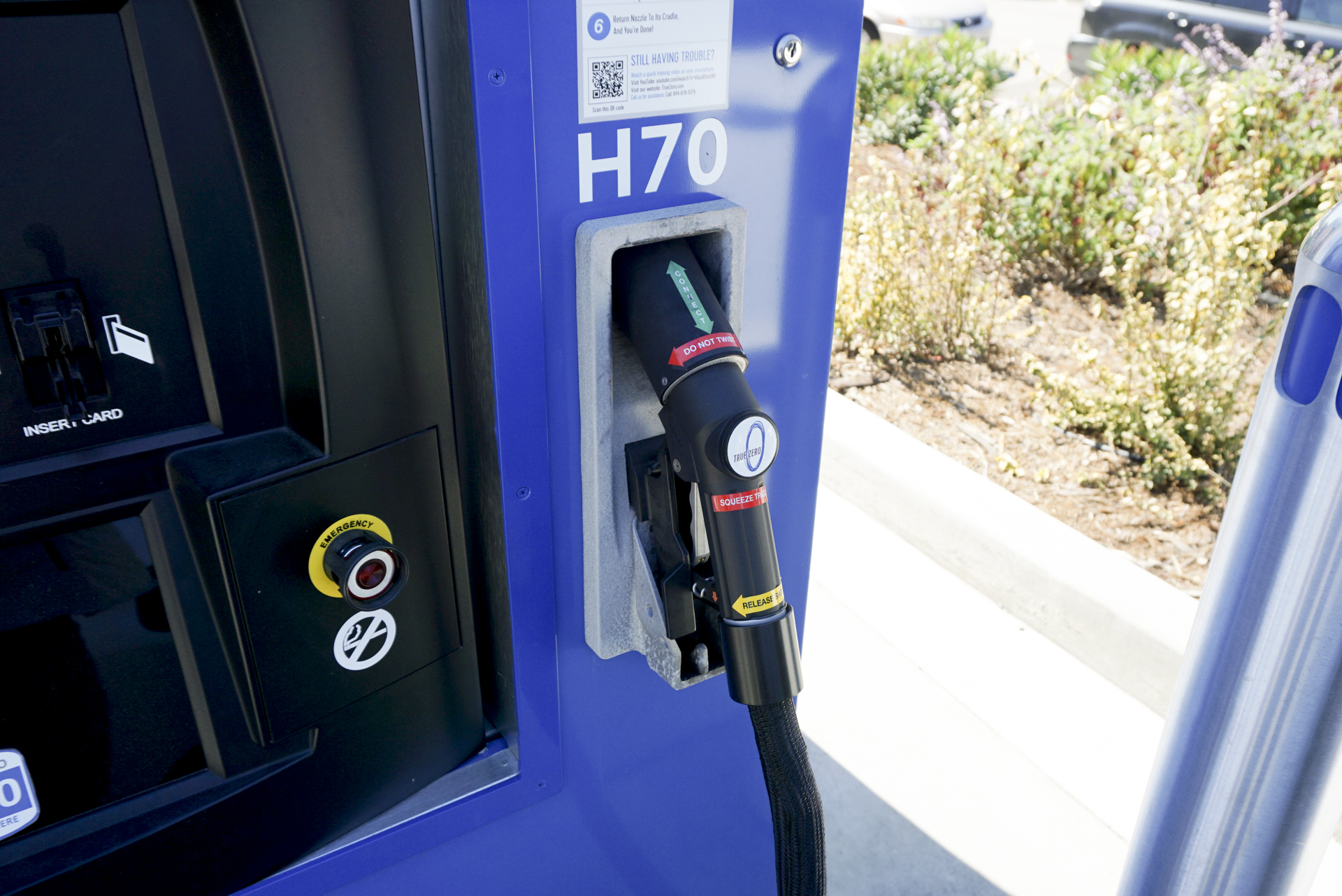 automoviles celula hidrogeno hydrogen fuel cell charging station 3112 720x720