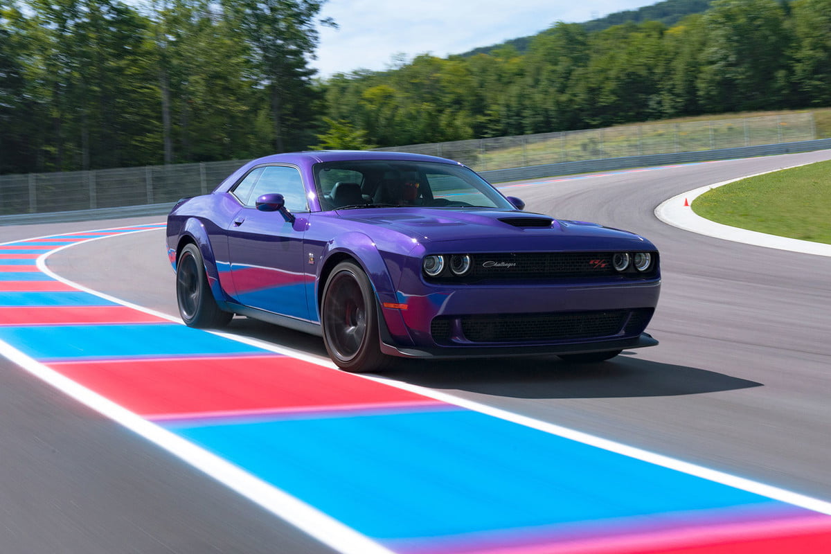 revision dodge challenger scat pack widebody 2019 rt review 14 800x534 c