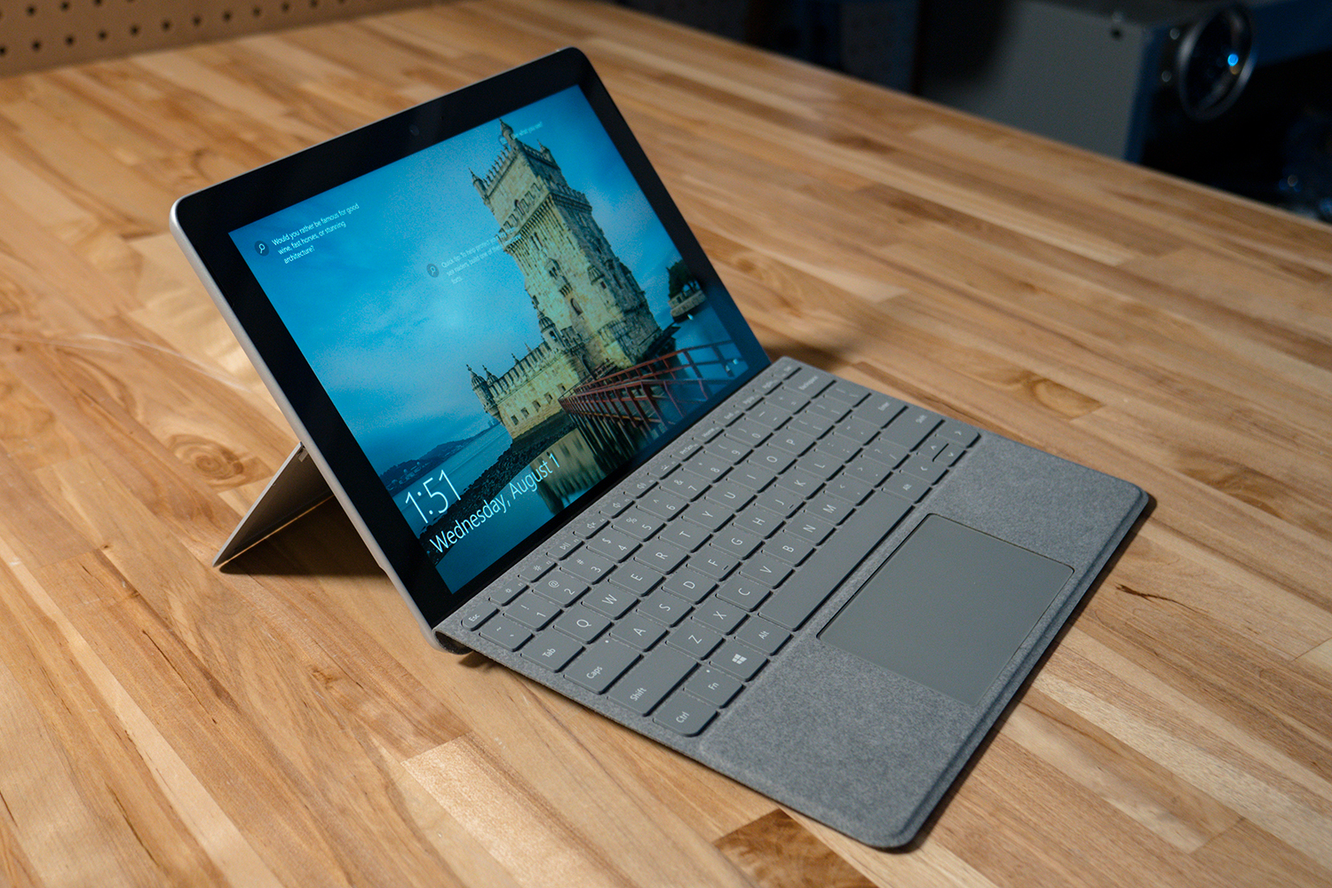 surface go microsoft revision review 14 800x534 c