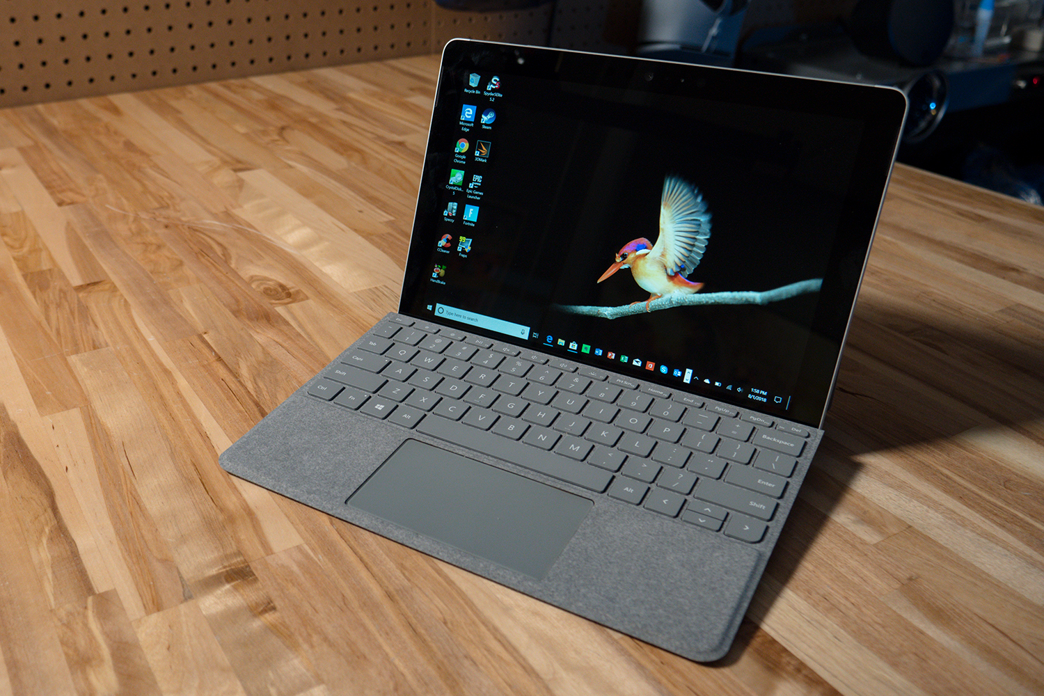 surface go microsoft revision review 2 800x534 c