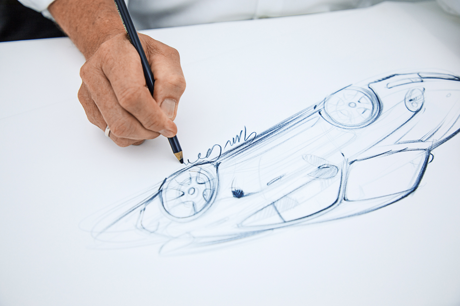 porsche 911 project gold 70 aniversario build 1 700x467 c