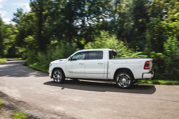 ram 1500 etorque 2019 mpg combustible first drive review 700x467 c