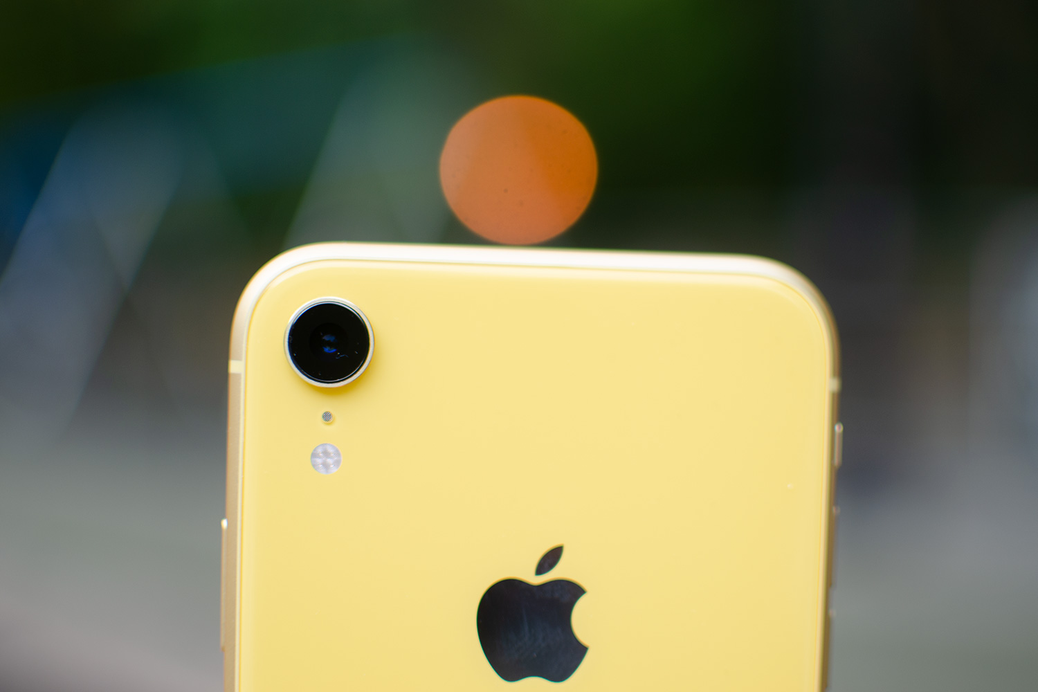 revision apple iphone xr review lens