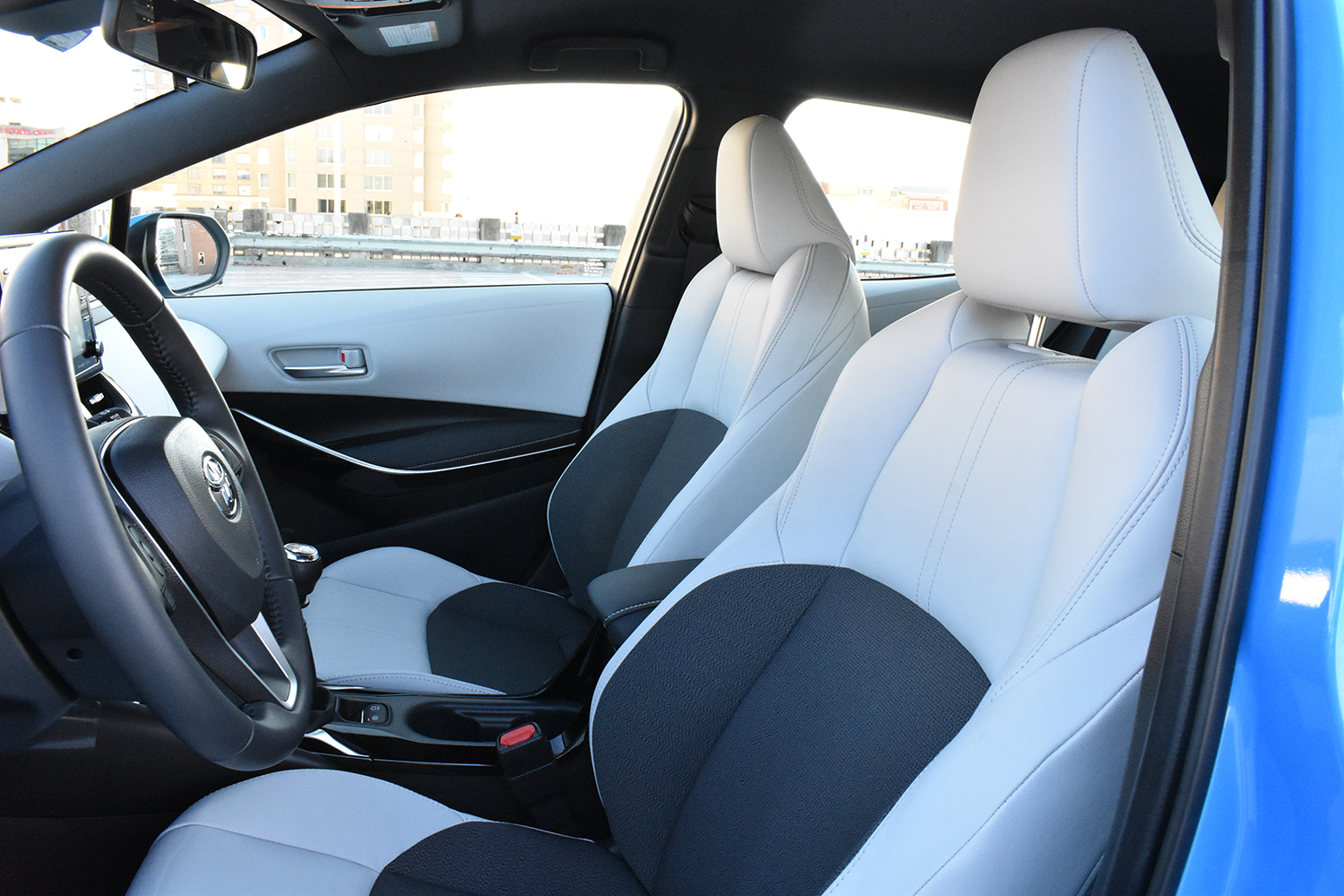 revision toyota corolla hatchback 2019 17 720x720