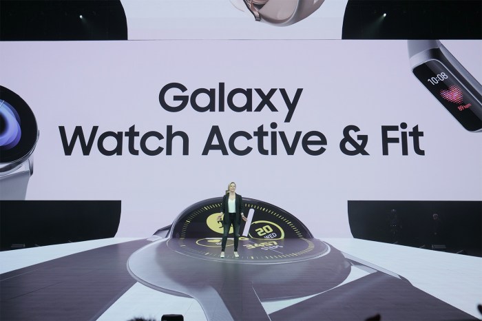 samsung galaxy fit event photo feature