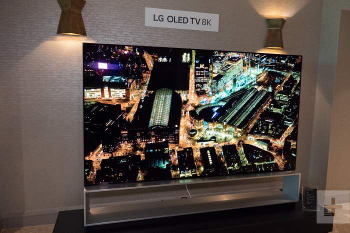 LG presentará en CES 2020 un televisor enrollable que sale del techo