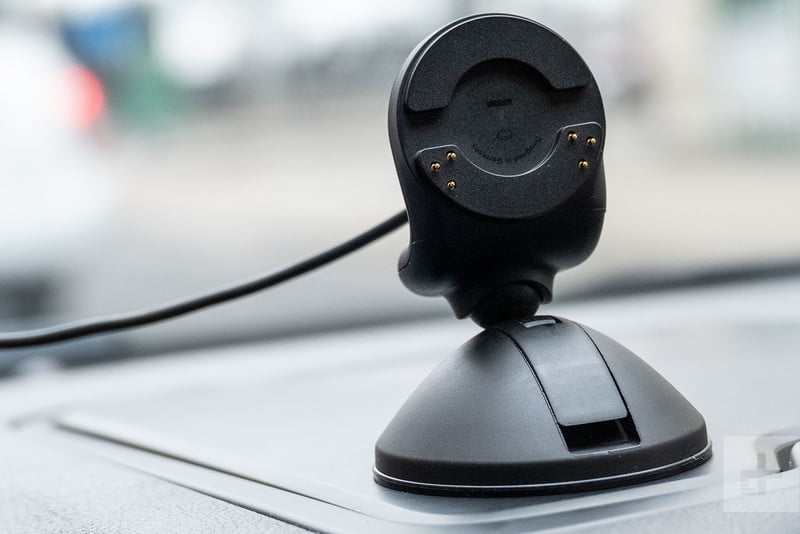 chris asistente virtual automovil in car digital assistant review 2 800x534 c