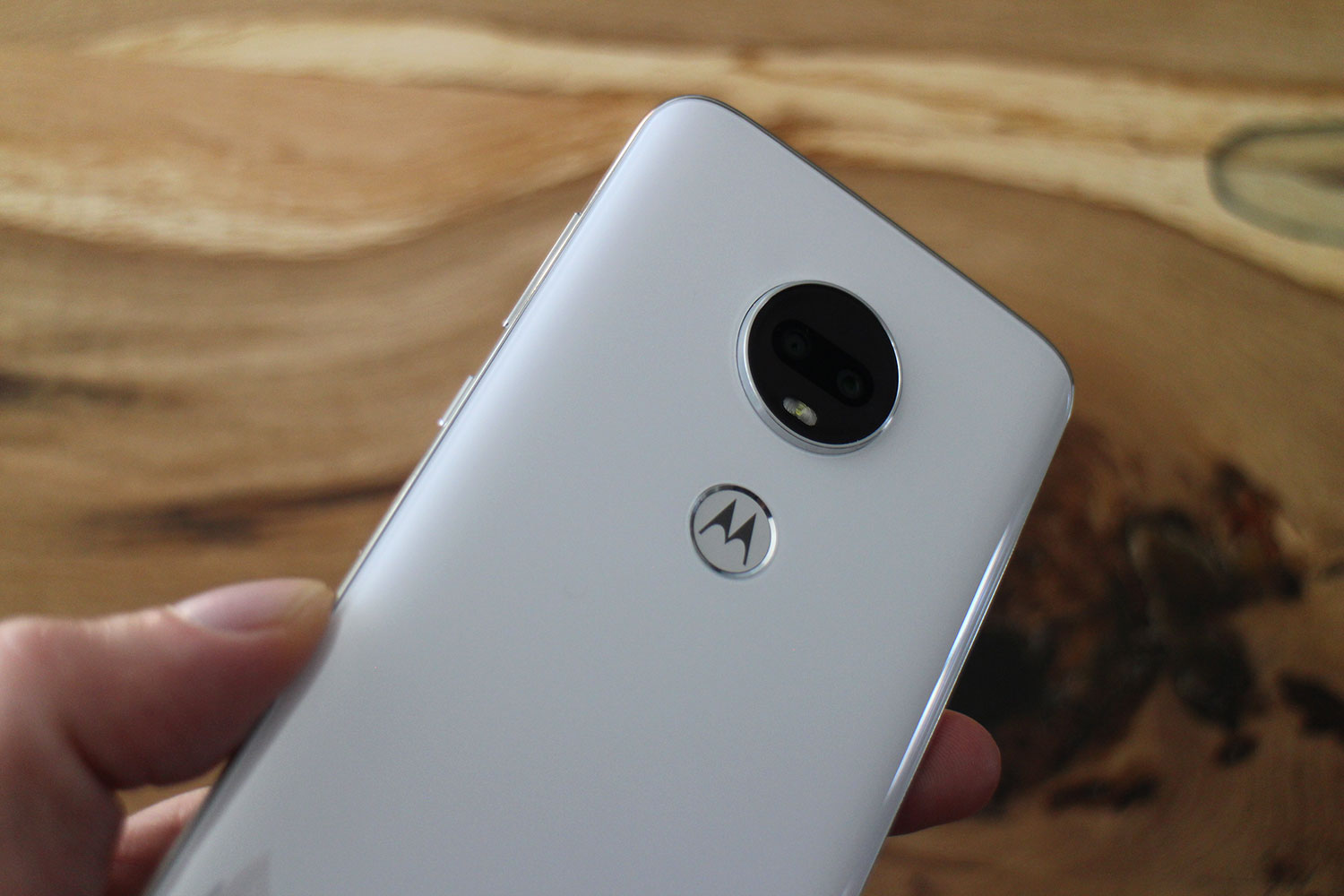 revision moto g7 review 16
