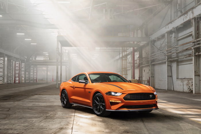 ford mustang ecoboost 2020 high performance package 700x467 c