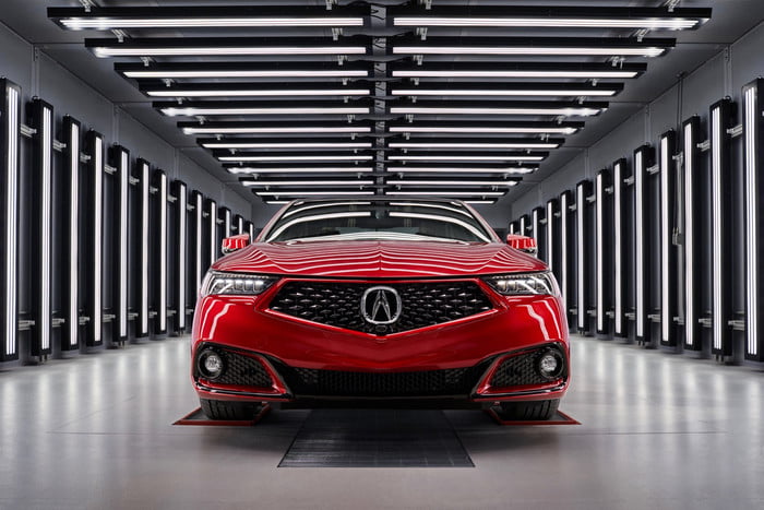 acura tlx pmc edition 2020 launches handcrafted models in new york 2 700x467 c
