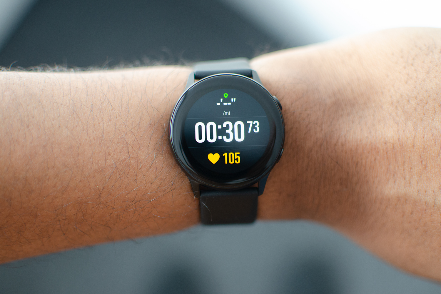 Samsung Galaxy Watch Active vs Galaxy Watch: Comparativa de  características, precios y opinión
