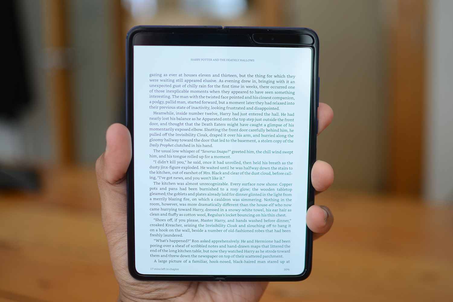 revision samsung galaxy fold review 10