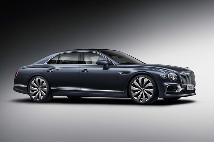 bentley flying spur 2020 01 700x467 c