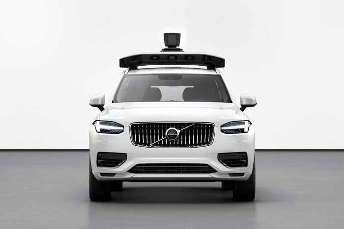 volvo uber vehiculo autonomo produccion cars and present production vehicle ready for self driving 2 700x467 c
