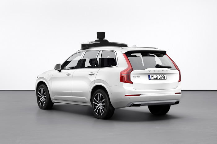 volvo uber vehiculo autonomo produccion cars and present production vehicle ready for self driving 3 700x467 c