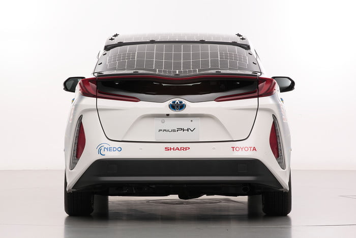 toyota prius paneles solares solar 4 700x467 c