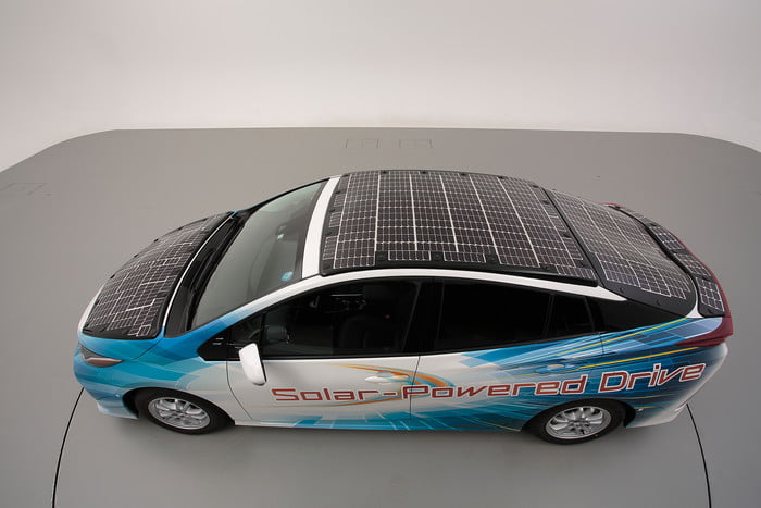 toyota prius paneles solares solar 7 700x467 c