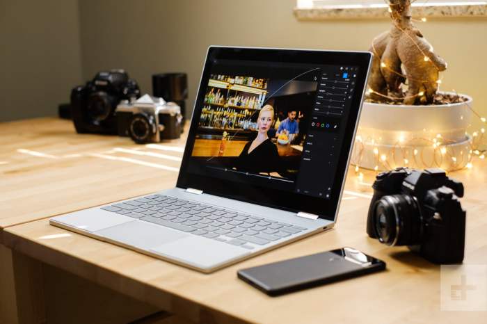 Pixelbook, una de la mejores laptops para aprender qué es una Chromebook