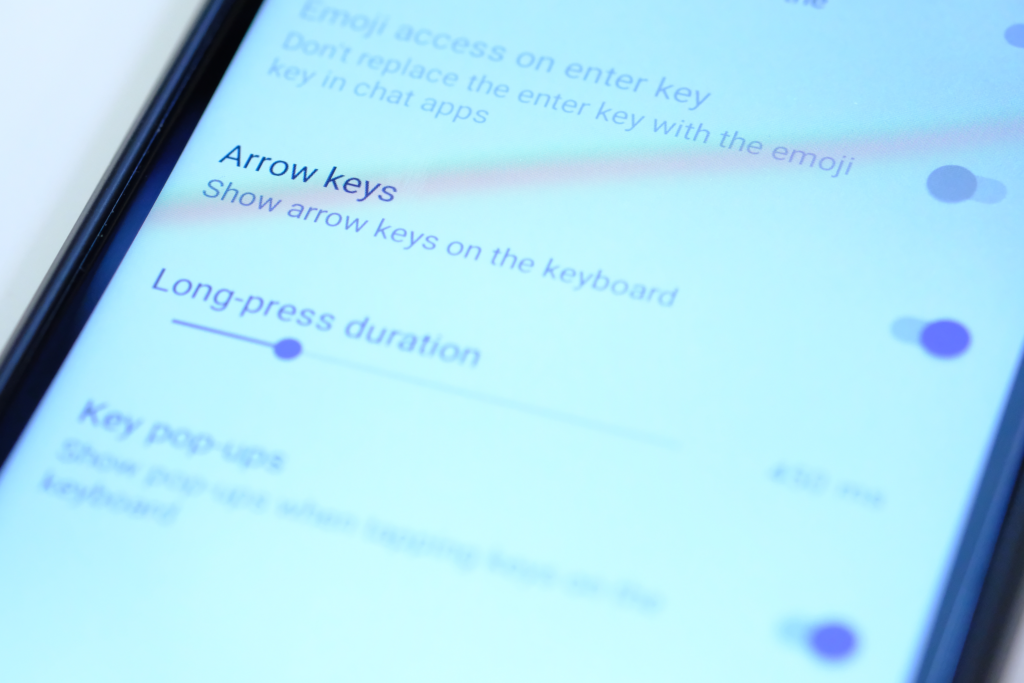 aplicación para habilitar teclas de flecha en el teclado SwiftKey